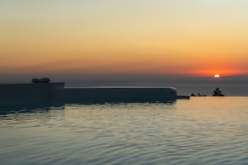 la maltese villas santorini