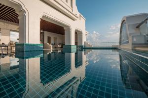 Rex Quang Binh Hotel,,4 star
