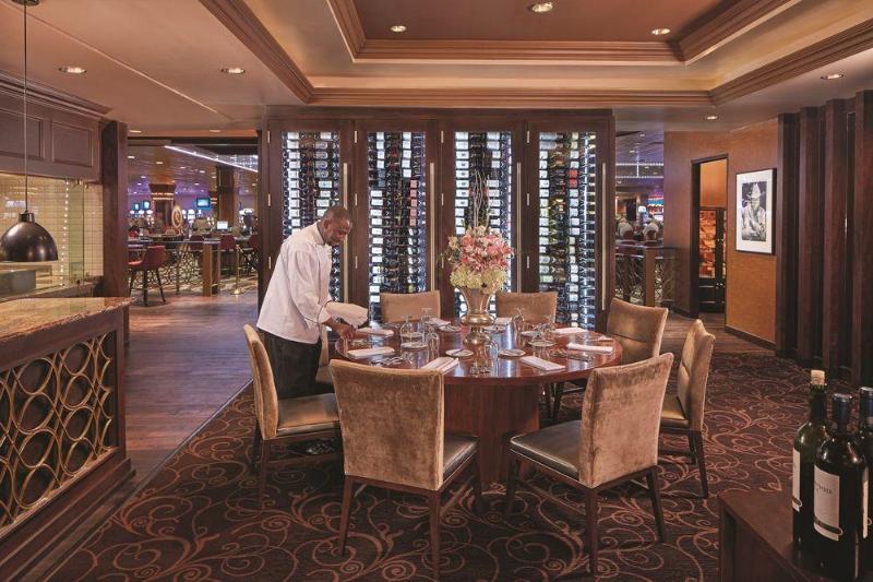 horseshoe tunica casino and hotel