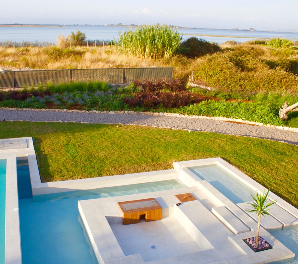 allure retreat villa