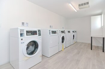 harbourtown suites
