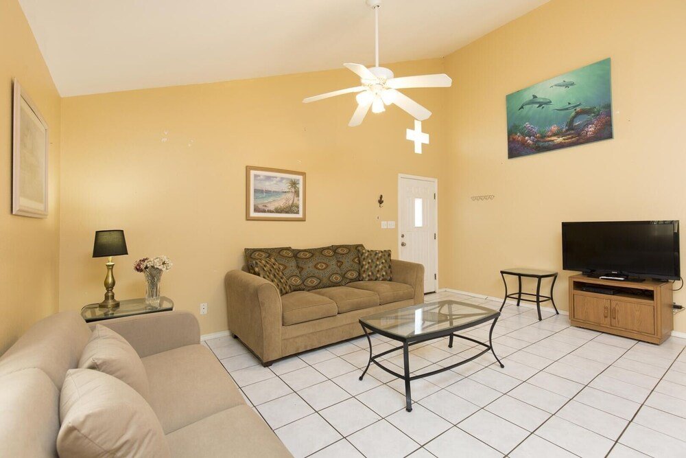 ground floor duplex 1 2 block to beach bbq ok 2 bedroom home by redawning