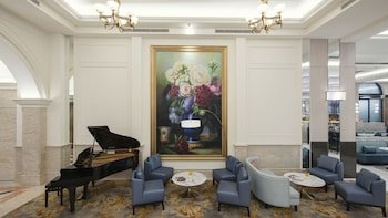 hamp court palace taipei