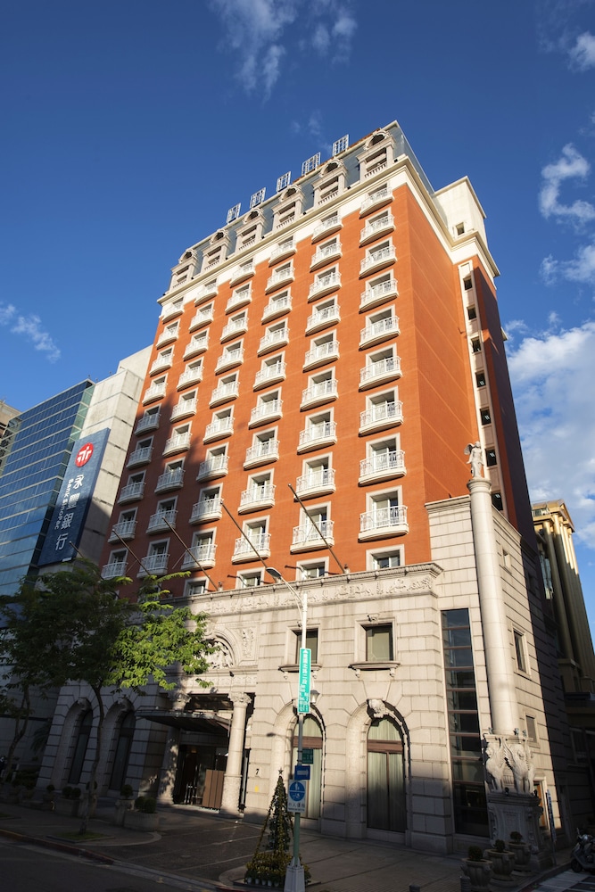 hamp court palace taipei