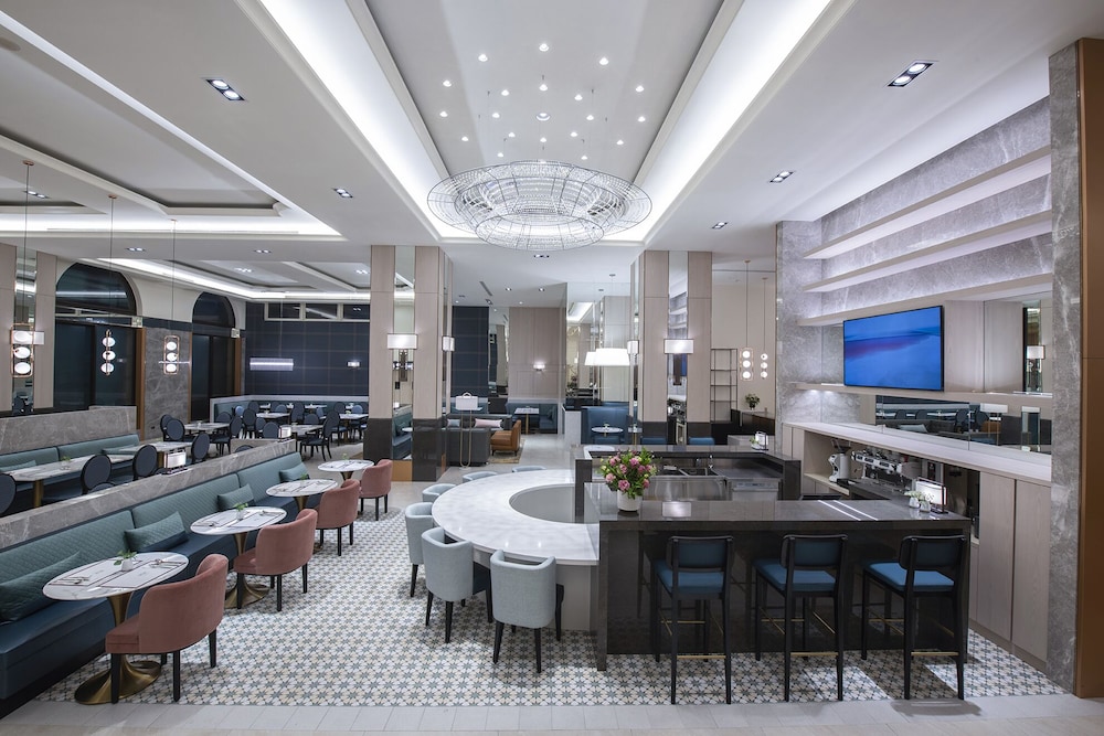 hamp court palace taipei