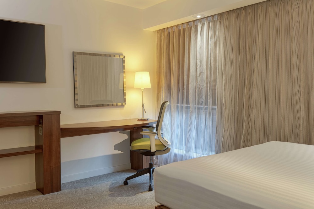 hampton by hilton corby kettering