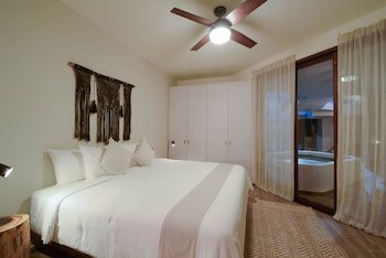 kasa hotel kuyen adults only