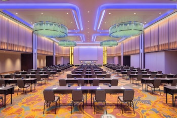 Episode Gading Serpong,,4 star