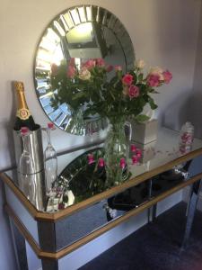 the whittington and cat