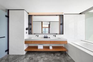 sheraton zhaoqing dinghu