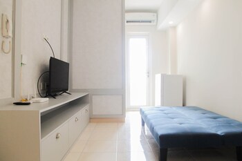 best price 2br apartment springlake summarecon