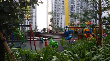 Best Price 2Br Apartment @ Springlake Summarecon,,0 star