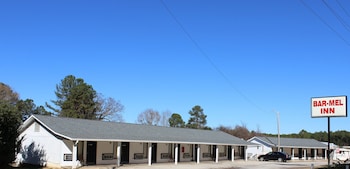 Bar-Mel Inn,,2 star