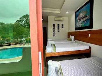 tortuga bay ec