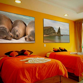 tortuga bay ec