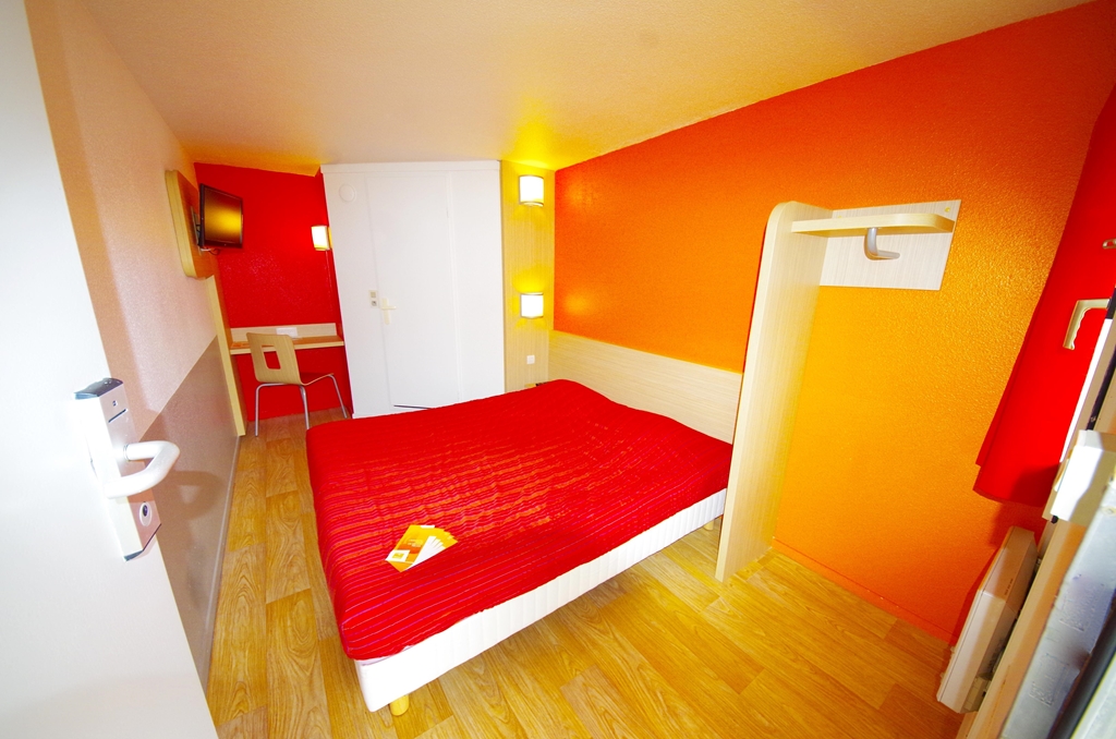 premiere classe saint quentin