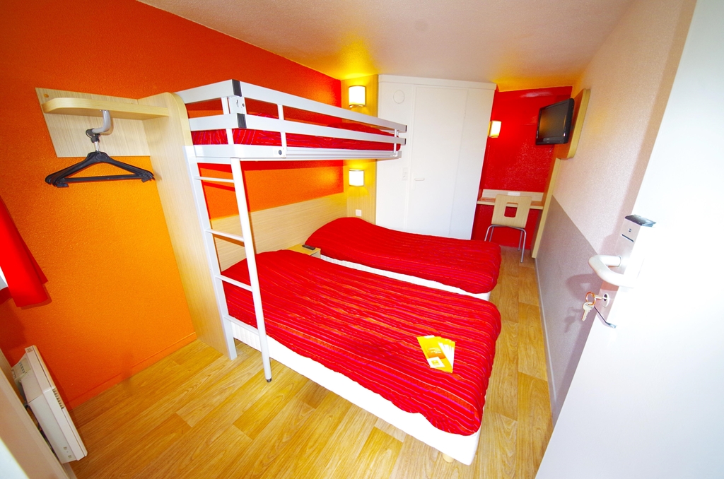 premiere classe saint quentin