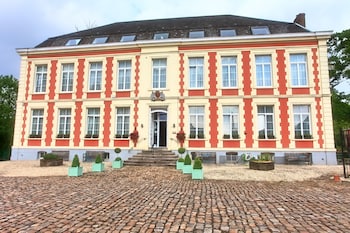 hotel chateau de moulin le comte