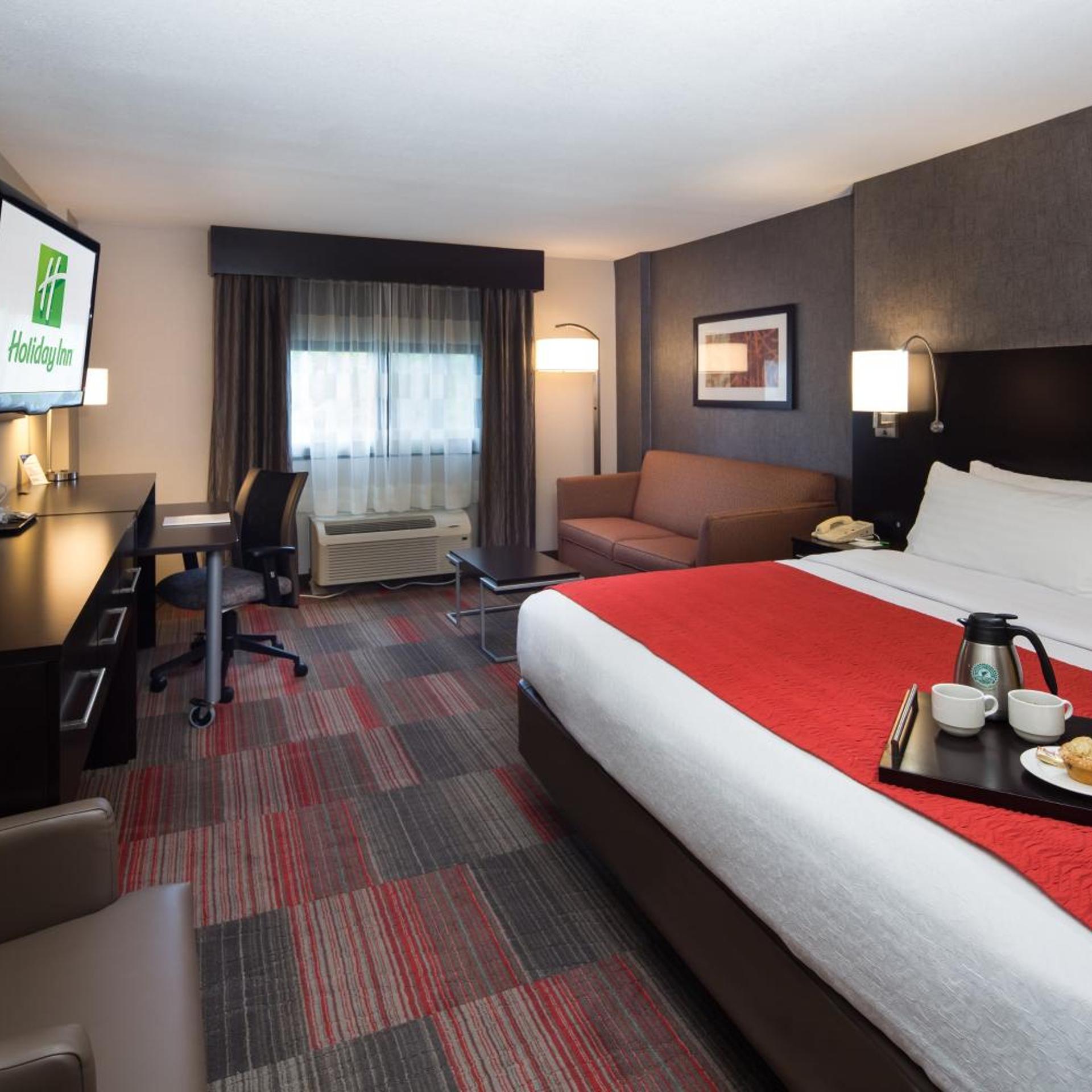 holiday inn milwaukee riverfront by ihg