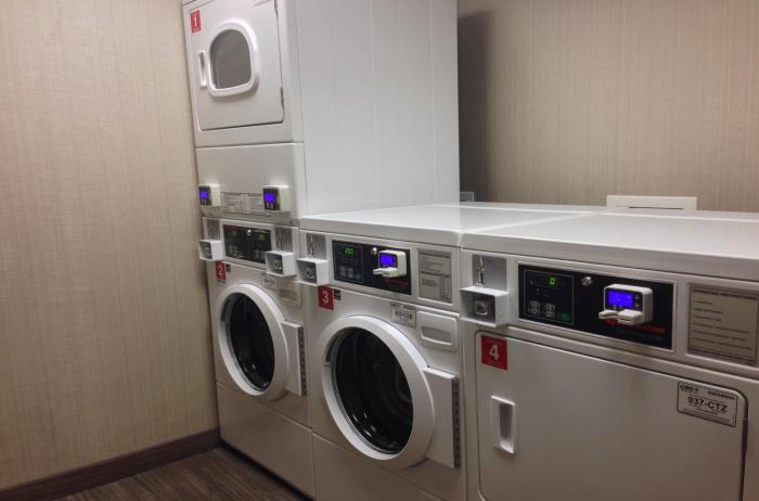 holiday inn milwaukee riverfront by ihg