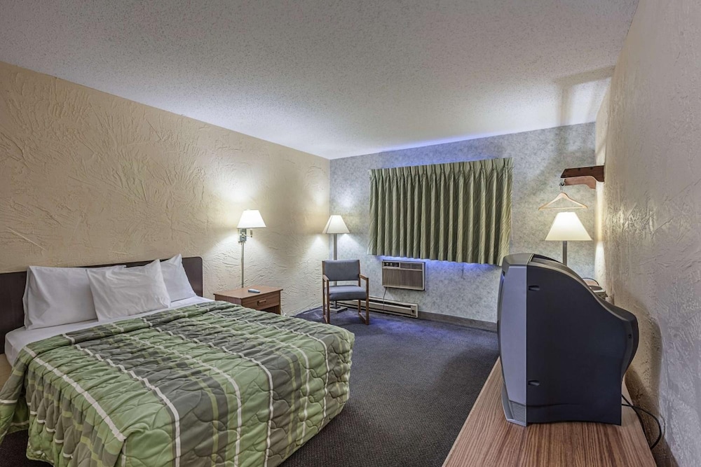 motel 6 oak creek wi