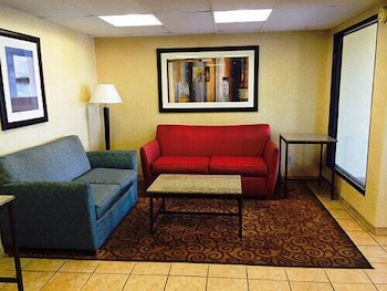 motel 6 oak creek wi