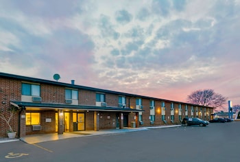 motel 6 oak creek wi