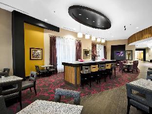 hampton inn and suites raleigh downtown