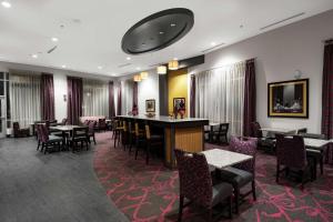hampton inn and suites raleigh downtown
