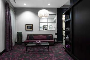 hampton inn and suites raleigh downtown