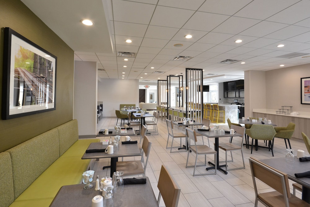 Holiday Inn Raleigh-Durham Airport By Ihg,Durham>>Charlotte,3 star