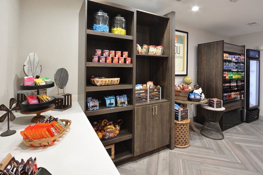 Holiday Inn Raleigh-Durham Airport By Ihg,Durham>>Charlotte,3 star