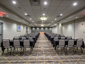 holiday inn raleigh durham airport by ihg