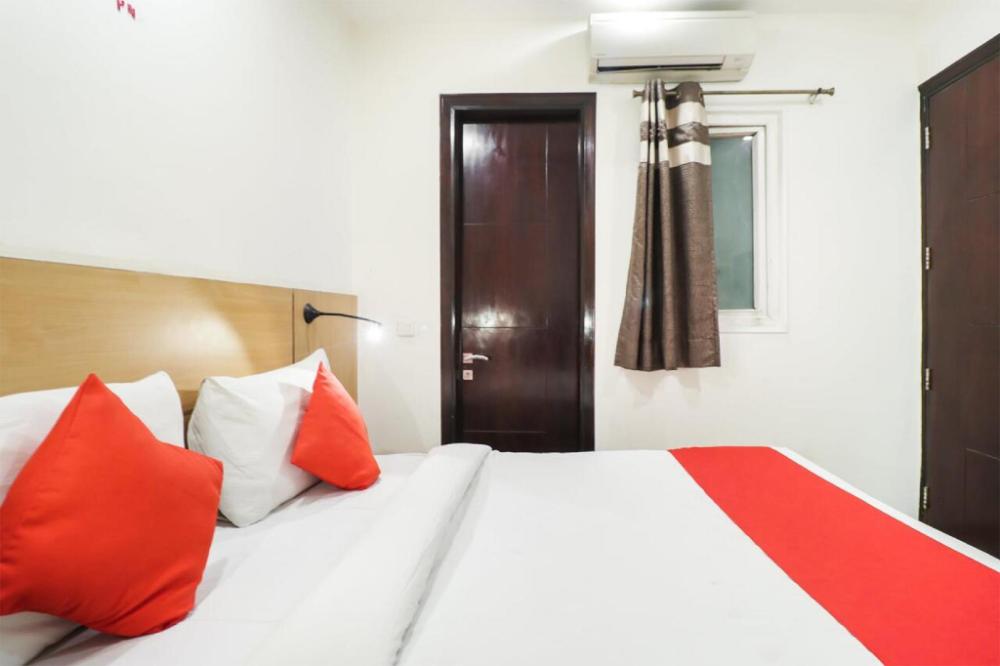 Hotel Olive Saffron,Plot No 407, Block – A, Road No-4, Street No-09, Mahipalpur Extn, New Delhi, South , Delhi, 110037,3 star