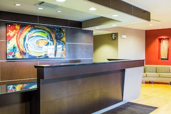 Cambria Hotel Raleigh - Durham Airport,Madison County>>Cary,3 star