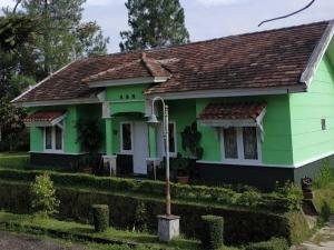 tempat nginap 3br ciater highland resort