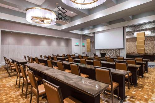 embassy suites by hilton raleigh durham airport brier creek