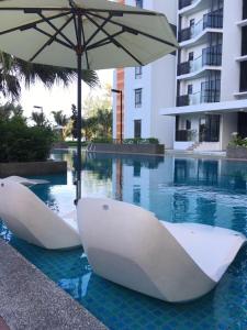 timurbay seafront residence 1 room by serindit
