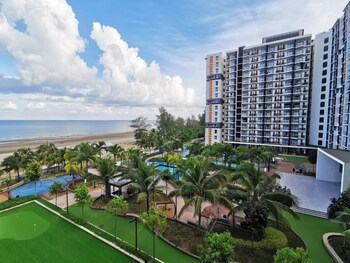 timurbay seafront residence 1 room by serindit