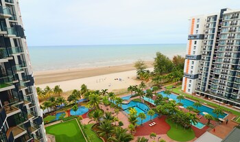 timurbay seafront residence 1 room by serindit