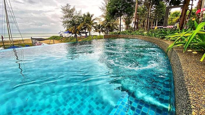 timurbay seafront residence 1 room by serindit