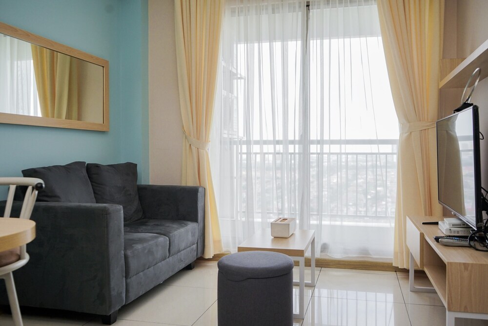 comfortable and nice 1br at m town signature apartment