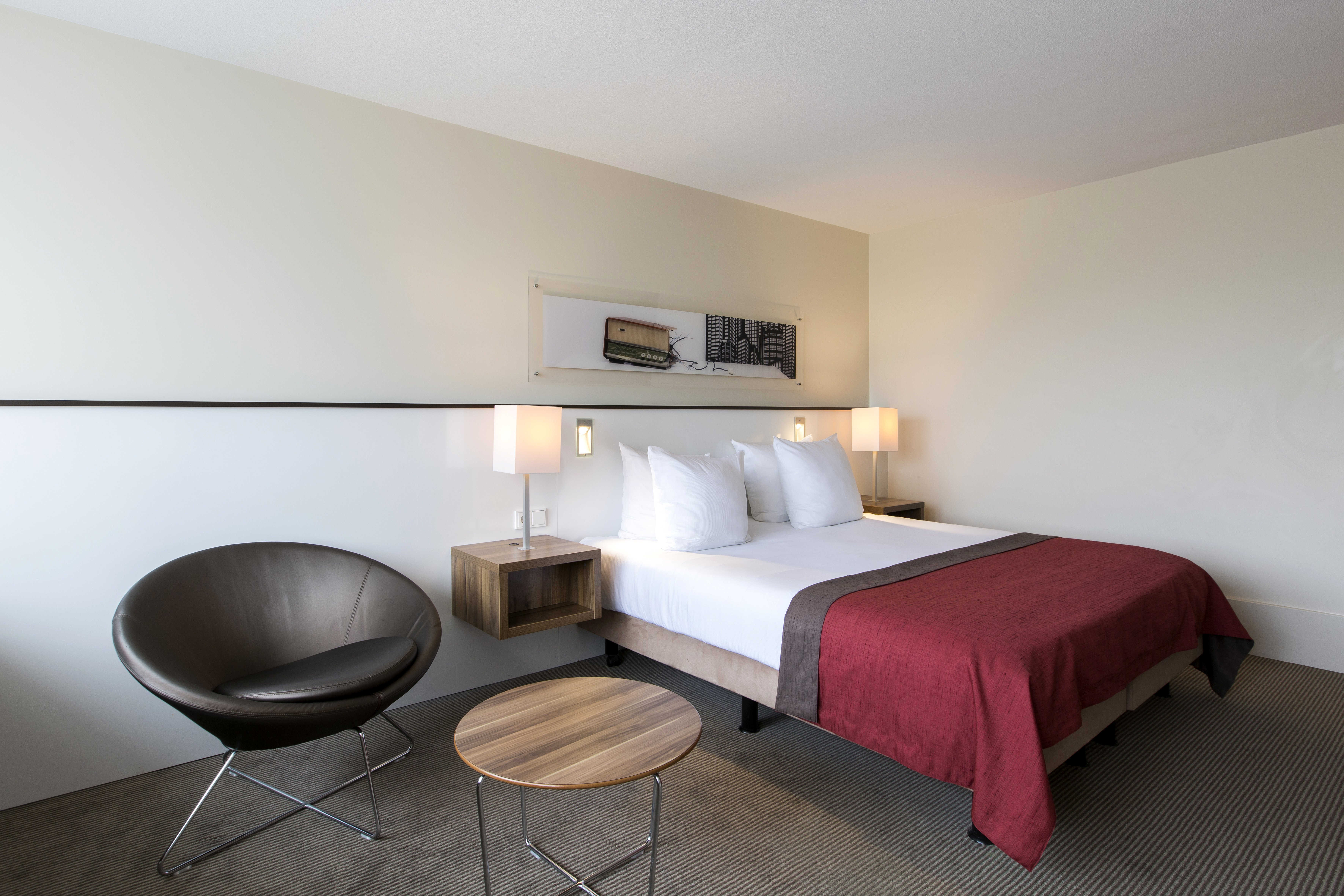 holiday inn eindhoven centre by ihg