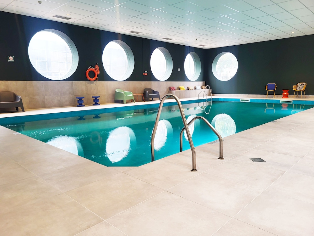 holiday inn eindhoven centre by ihg