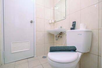 beautiful and cozy 2br at springlake summarecon bekasi apartment