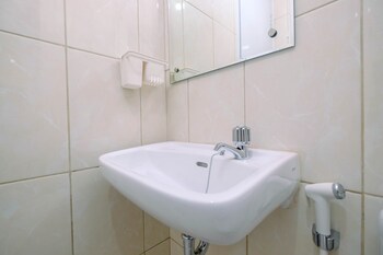 beautiful and cozy 2br at springlake summarecon bekasi apartment