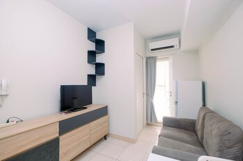 beautiful and cozy 2br at springlake summarecon bekasi apartment