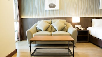 b2 hat yai rat uthit boutique and budget hotel