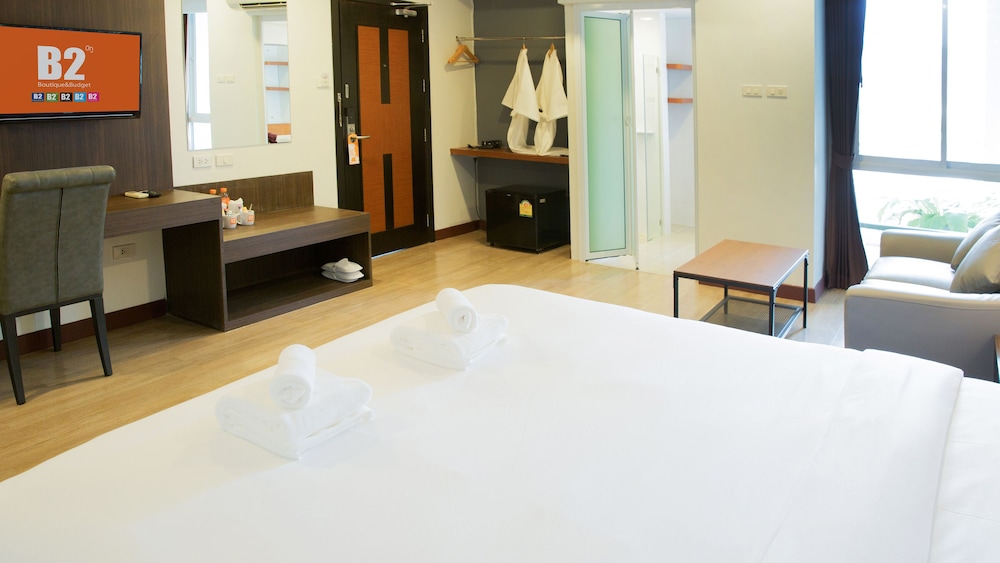 b2 hat yai rat uthit boutique and budget hotel