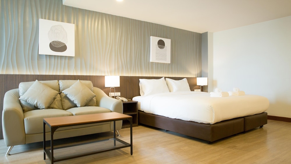 b2 hat yai rat uthit boutique and budget hotel